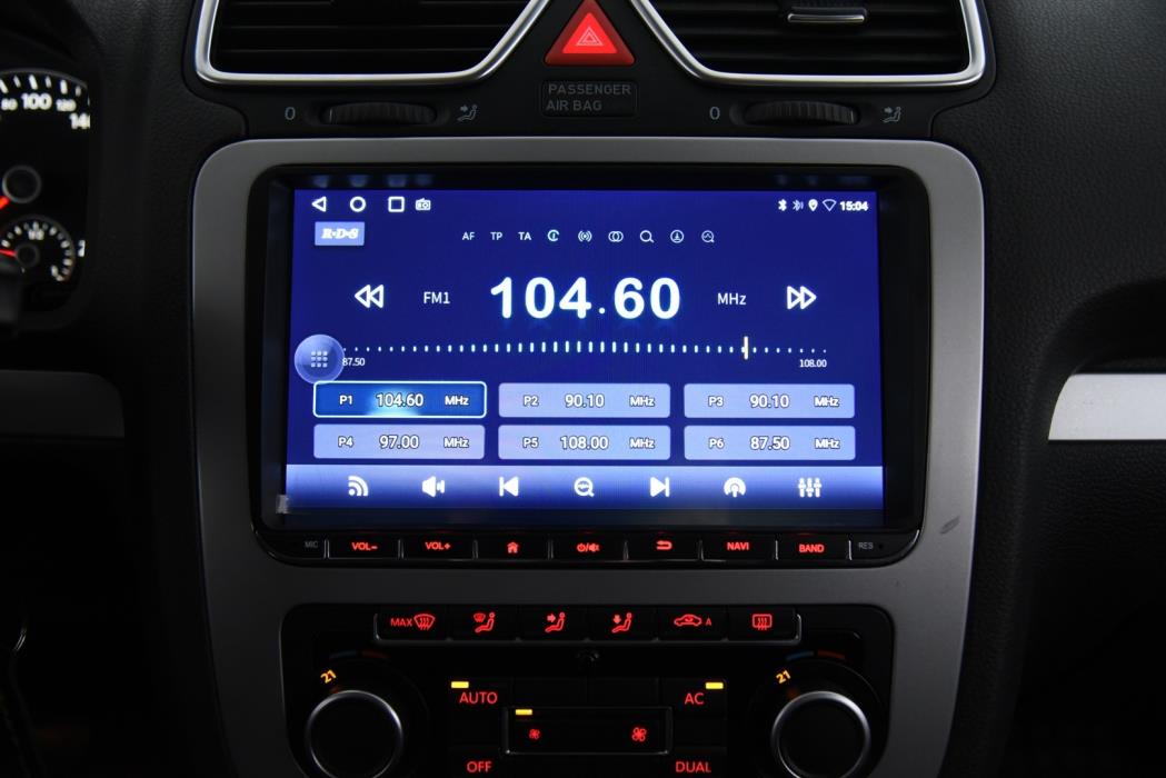 VOLKSWAGEN Scirocco 2012