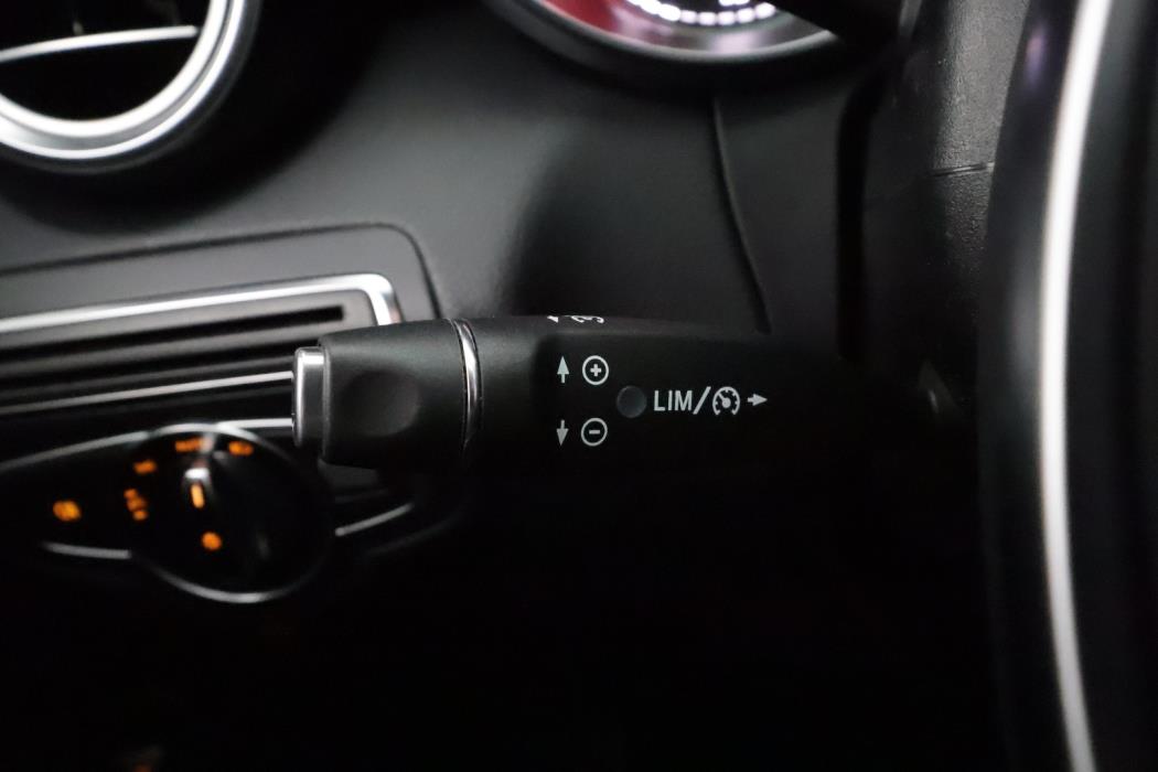 MERCEDES-BENZ C 2016