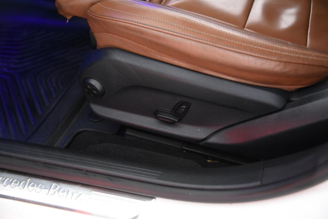 MERCEDES-BENZ E 2016