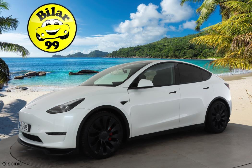 TESLA Model Y 2024