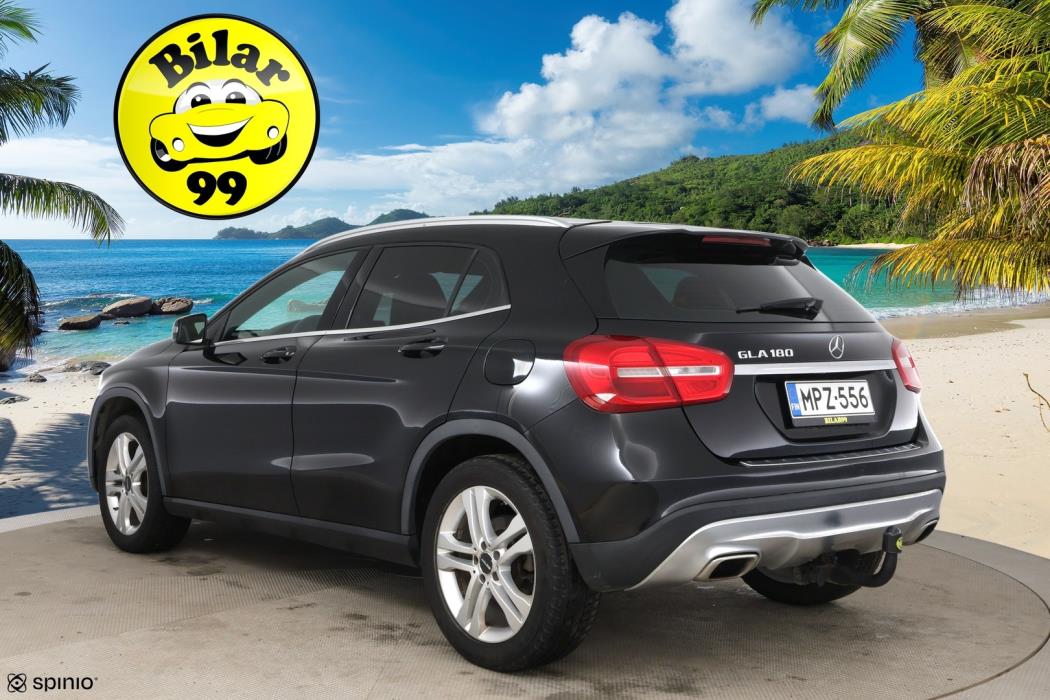 MERCEDES-BENZ GLA 2016