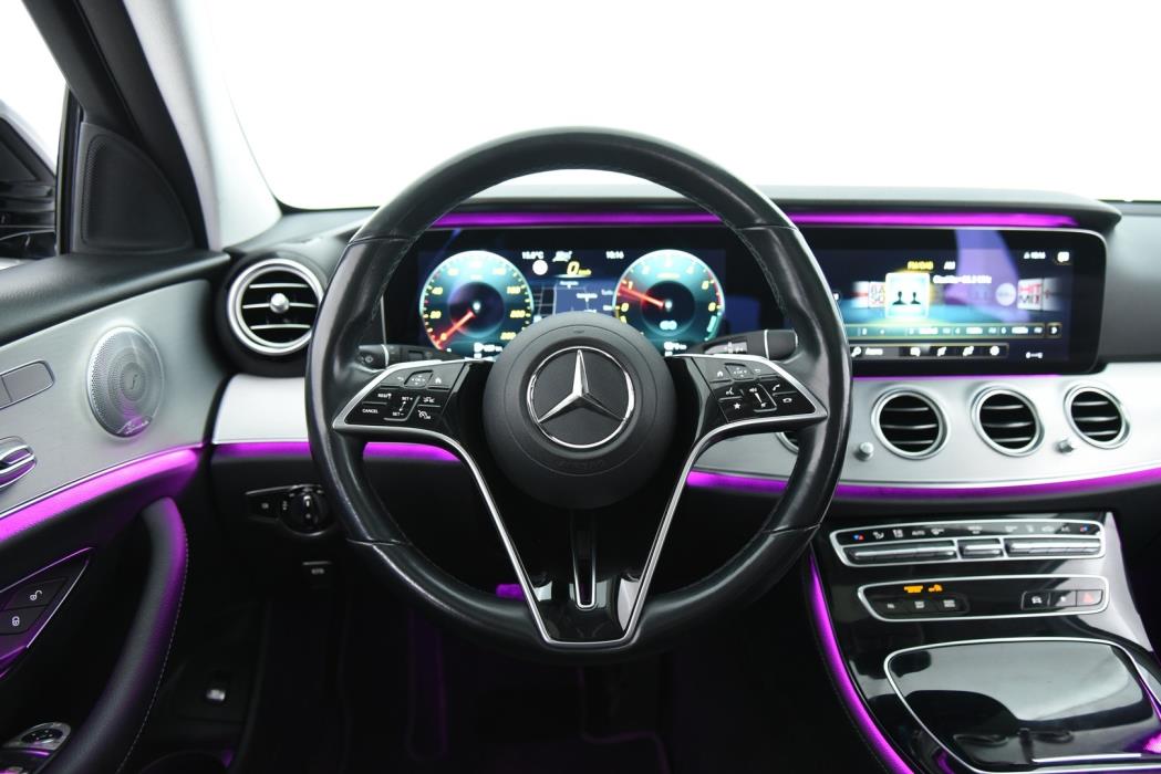 MERCEDES-BENZ E 2021