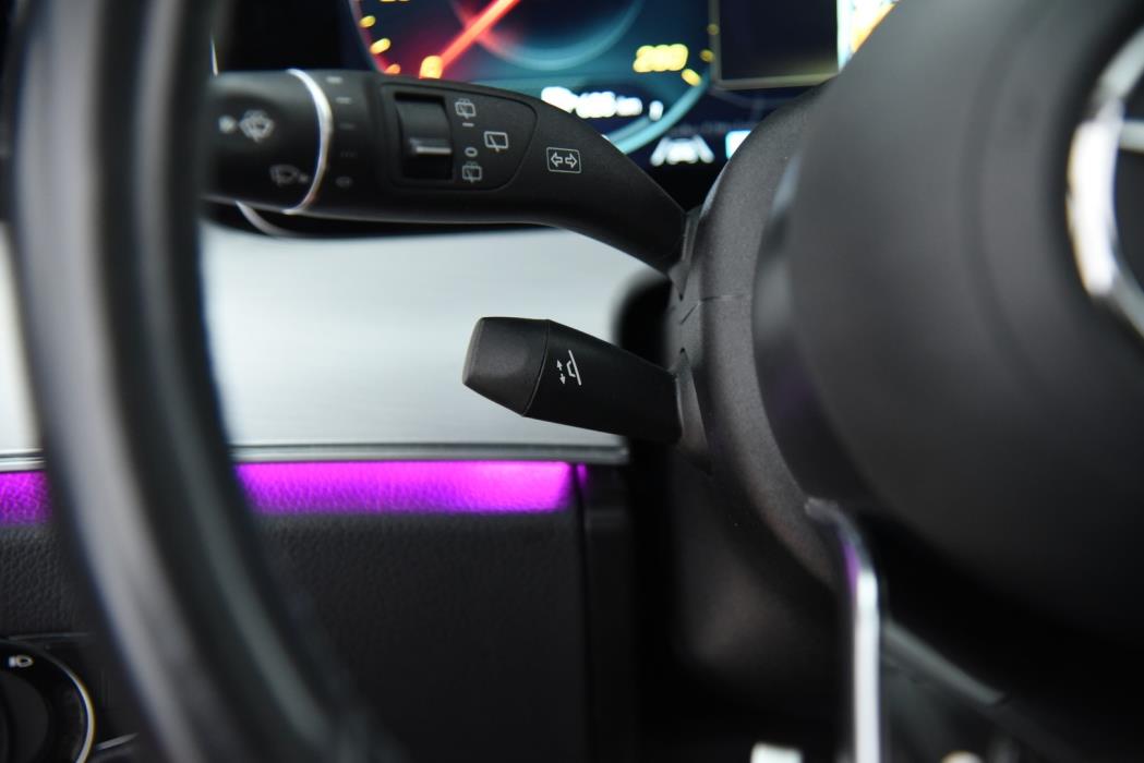 MERCEDES-BENZ E 2021