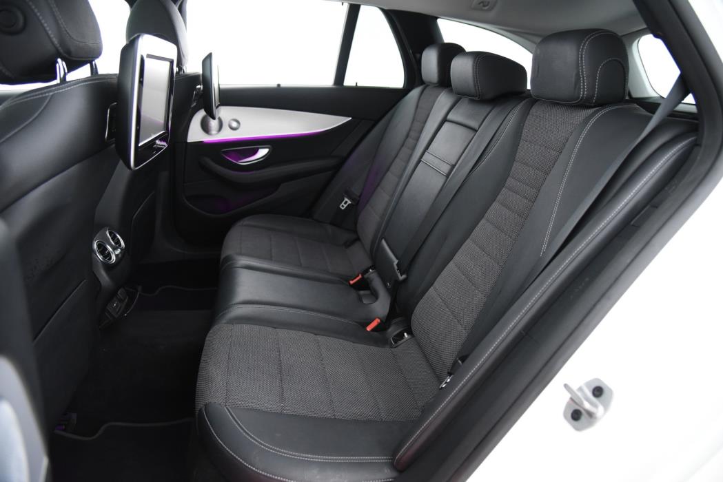 MERCEDES-BENZ E 2021