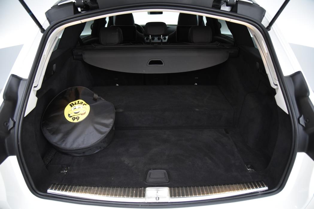 MERCEDES-BENZ E 2021