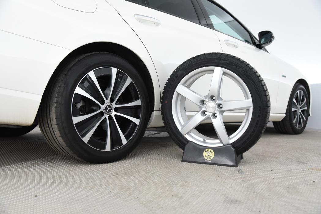 MERCEDES-BENZ E 2021