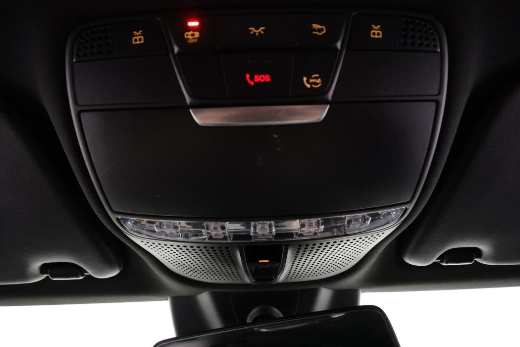 MERCEDES-BENZ C 2019
