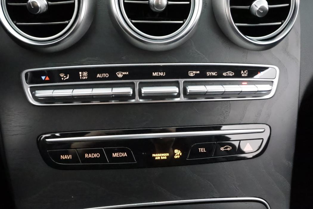 MERCEDES-BENZ C 2019