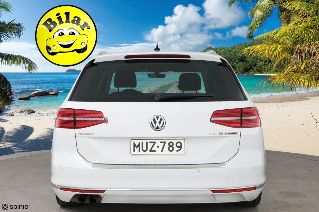 VOLKSWAGEN PASSAT 2015