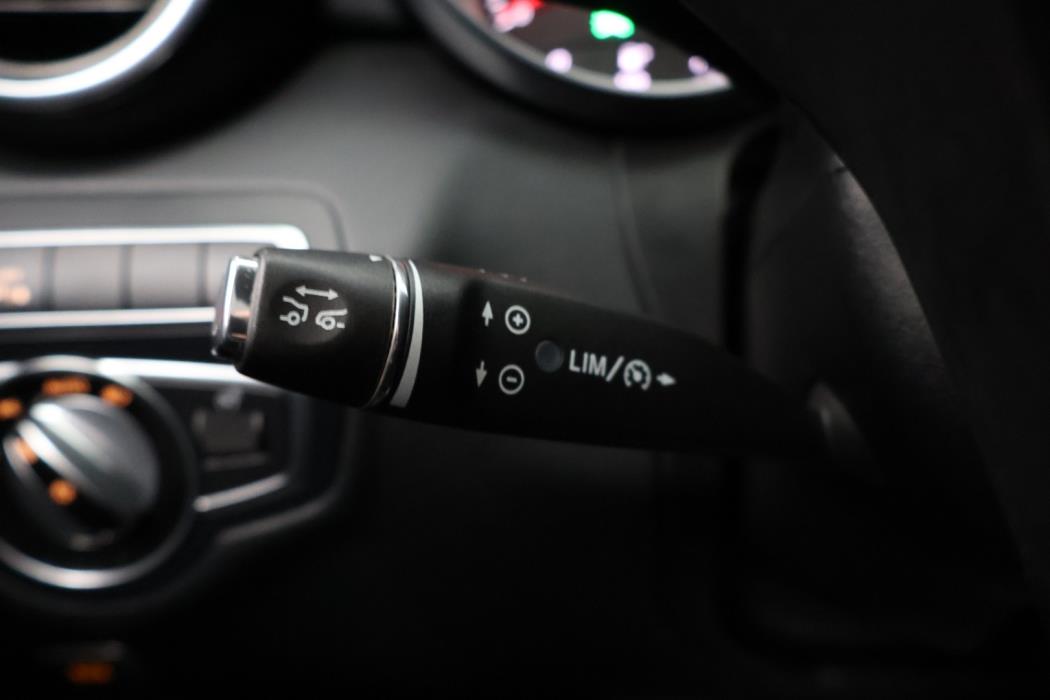 MERCEDES-BENZ C 2016
