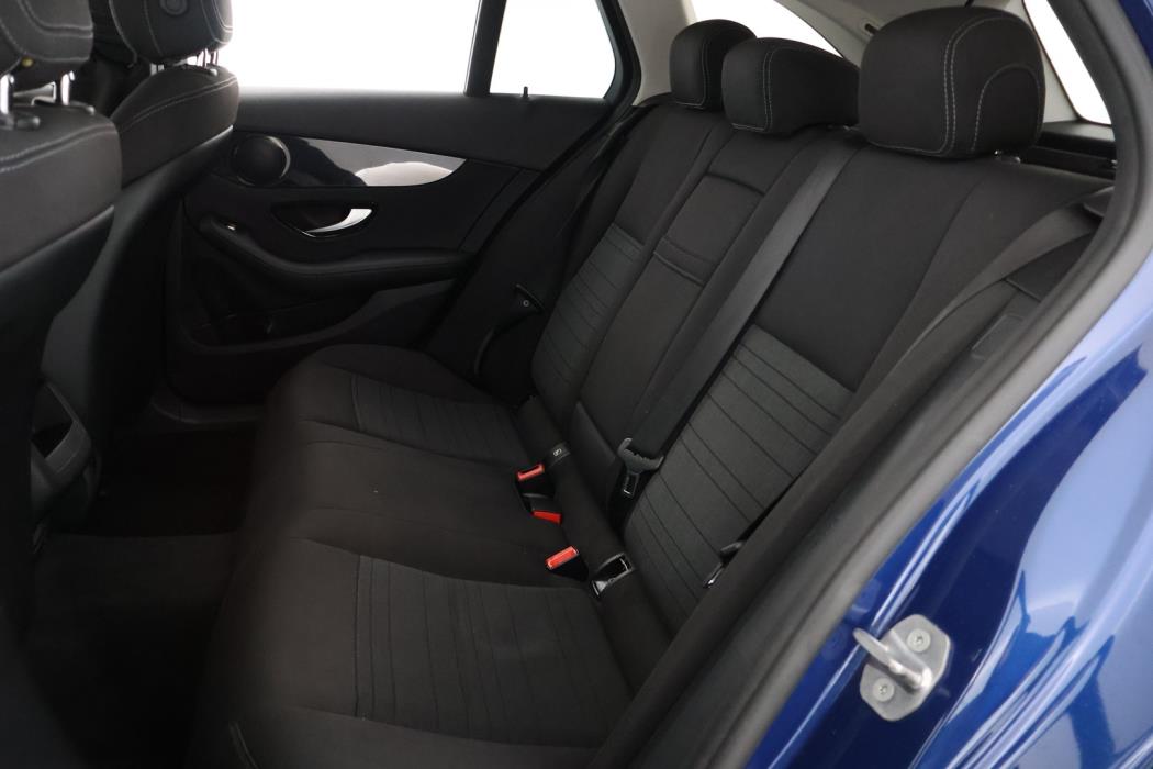 MERCEDES-BENZ C 2016