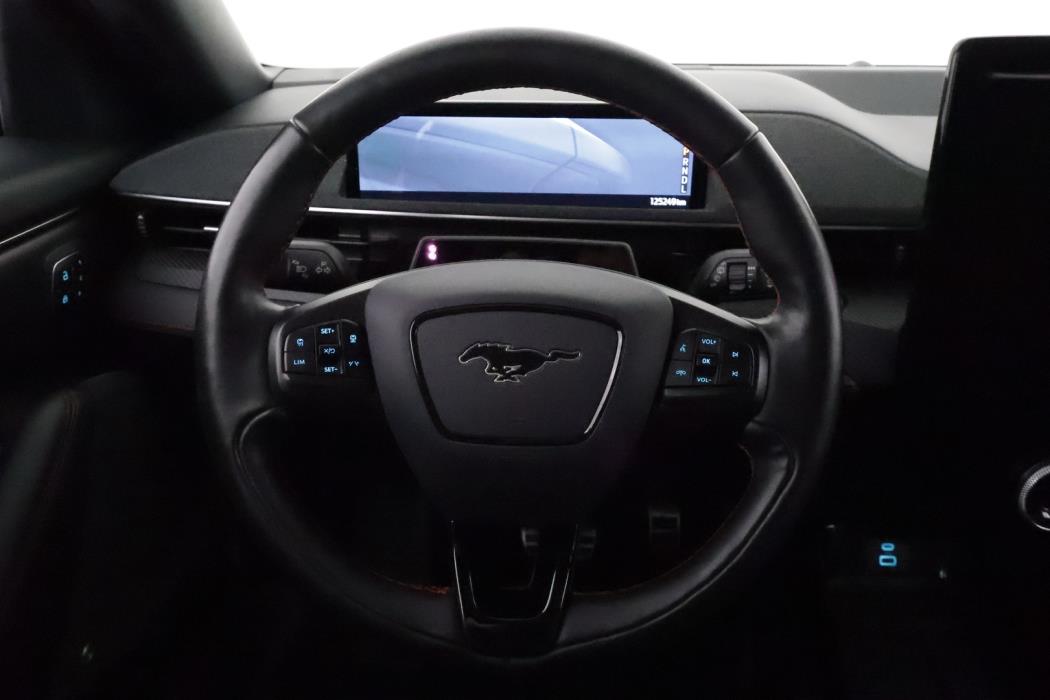 FORD Mustang Mach-E 2021