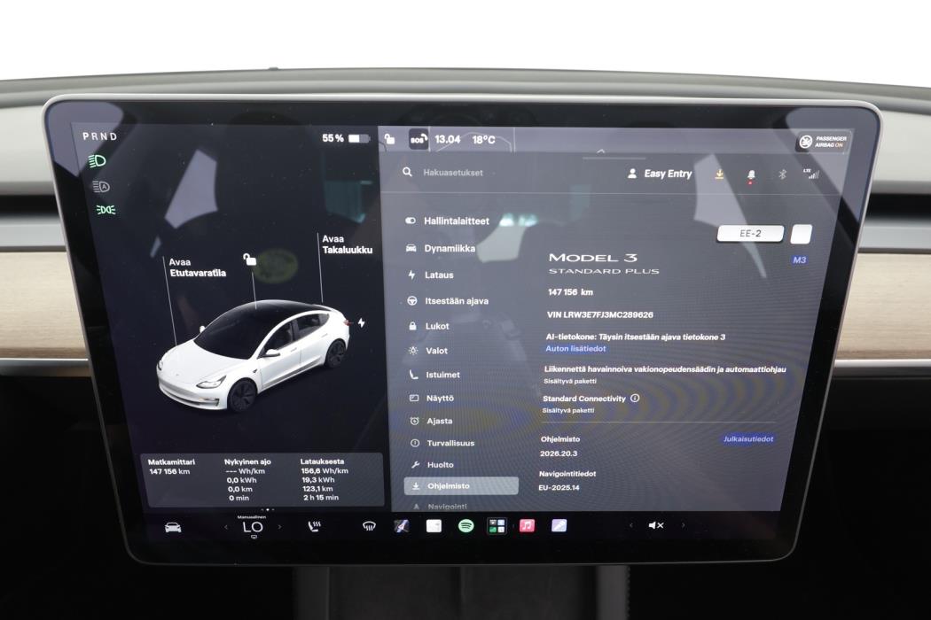 TESLA Model 3 2021