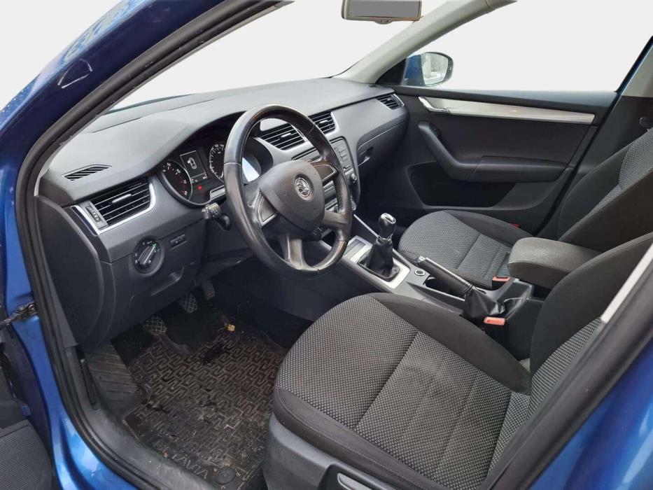 SKODA Octavia 2013