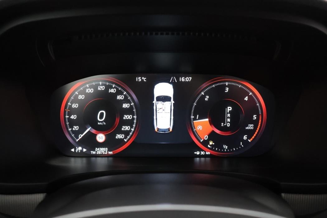 VOLVO V90 2017