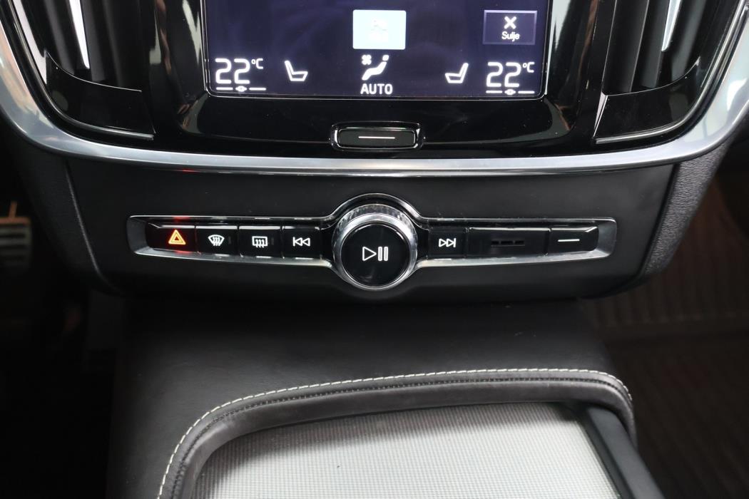 VOLVO V90 2017