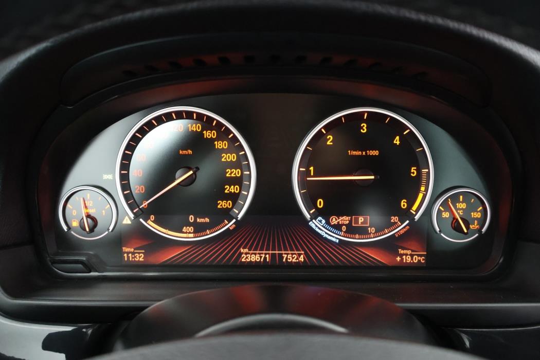 BMW 518 2014