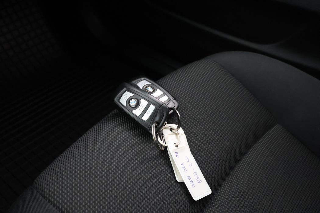 BMW 518 2014