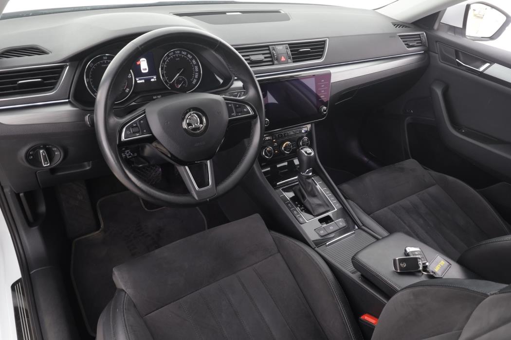 SKODA Superb 2019