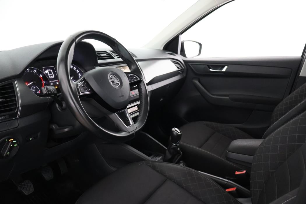 SKODA Fabia 2015