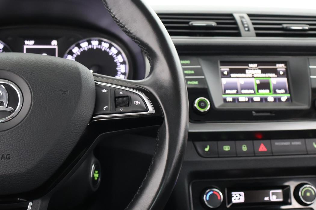 SKODA Fabia 2015