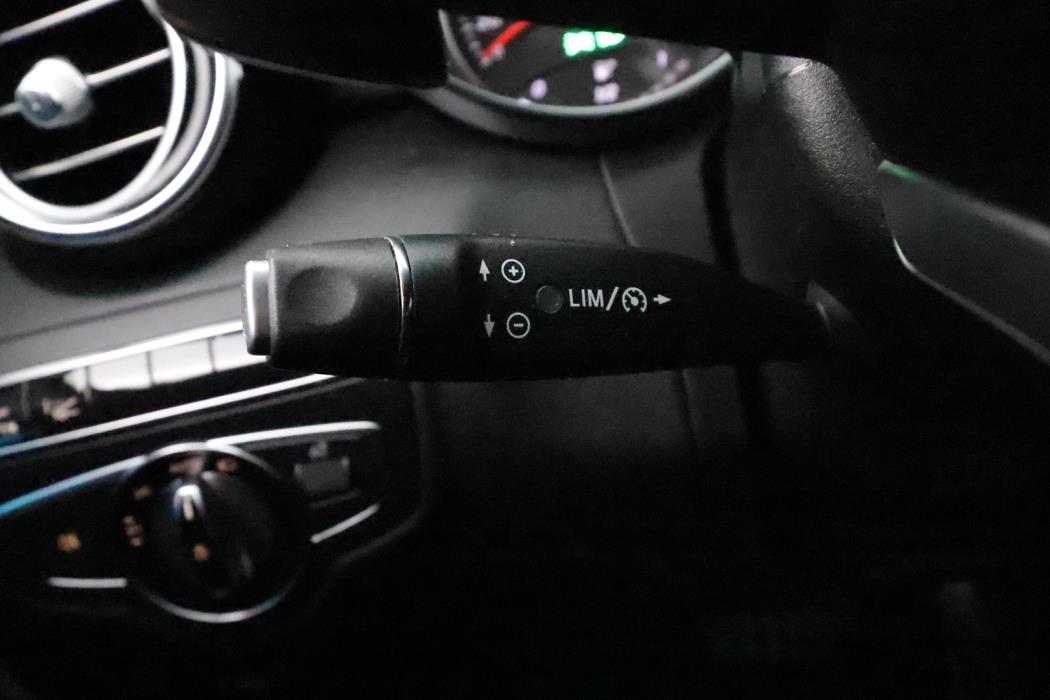 MERCEDES-BENZ C 2016