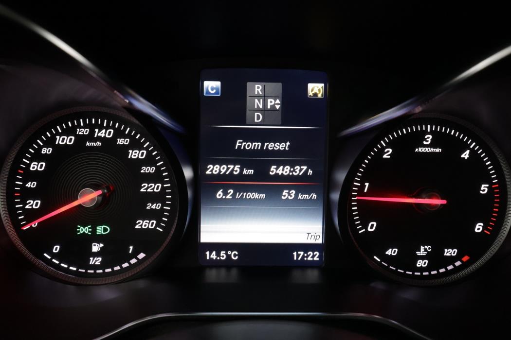 MERCEDES-BENZ C 2016