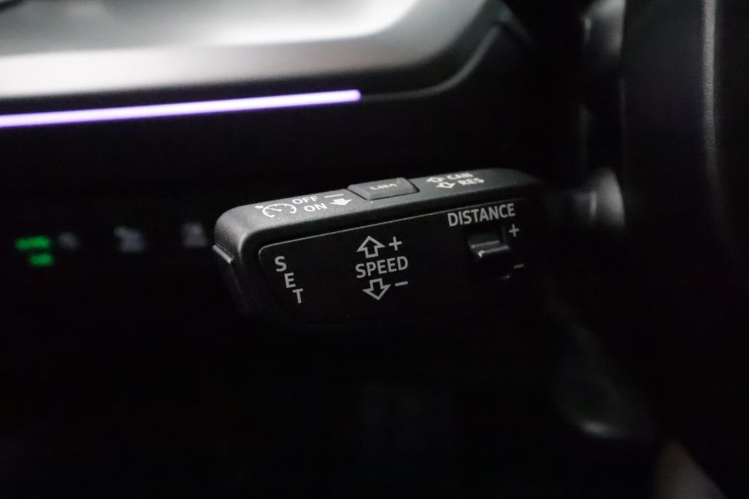 AUDI Q4 e-tron 2023