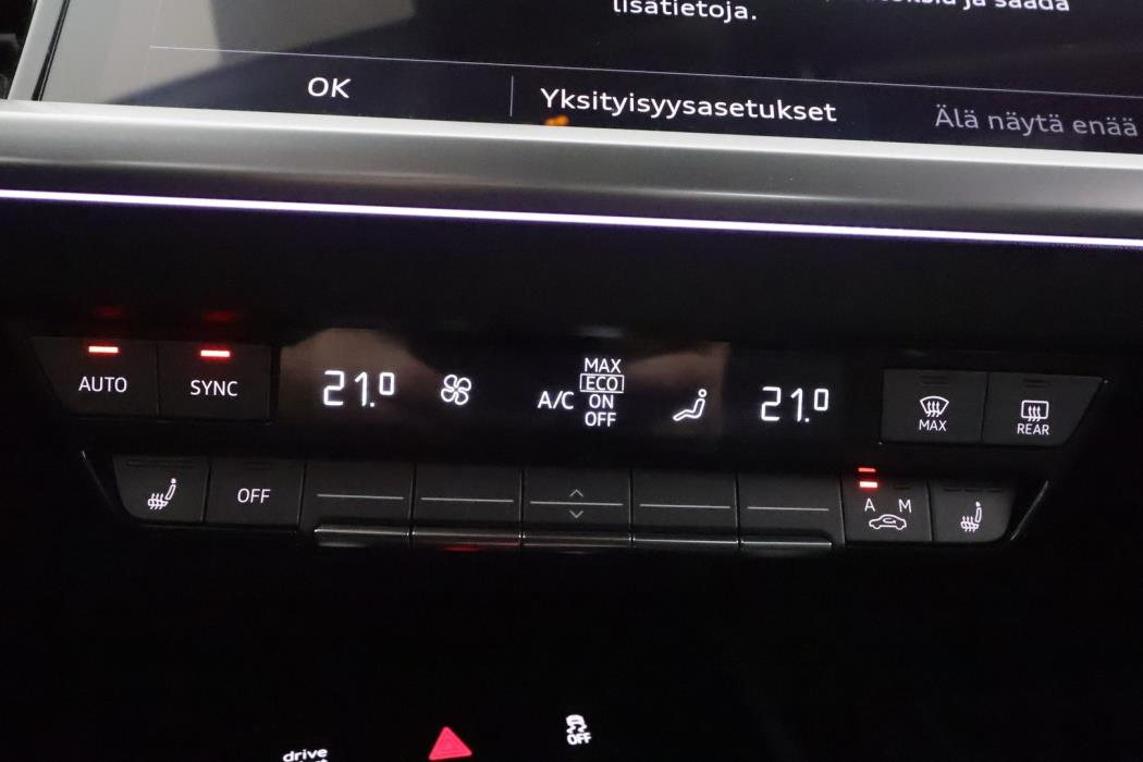 AUDI Q4 e-tron 2023