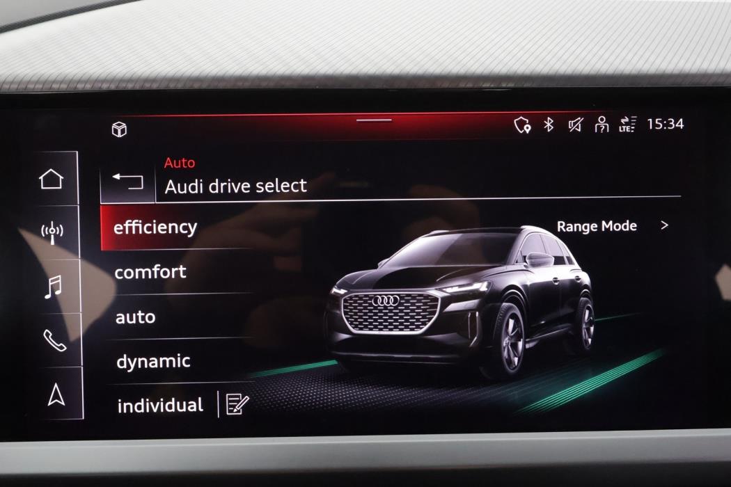 AUDI Q4 e-tron 2023