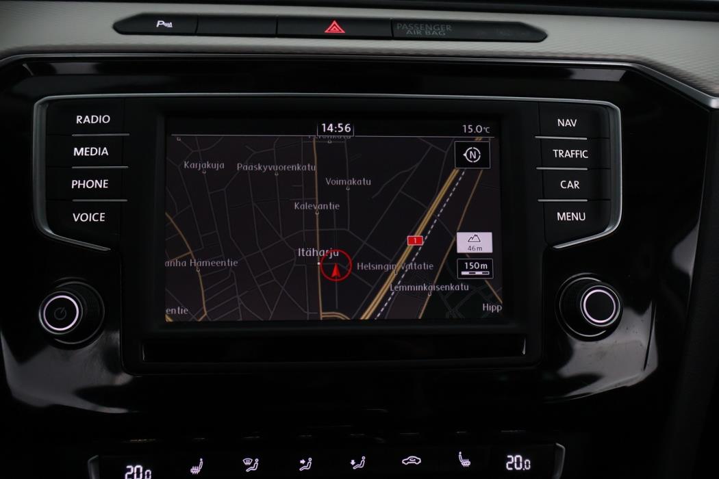 VOLKSWAGEN PASSAT 2017