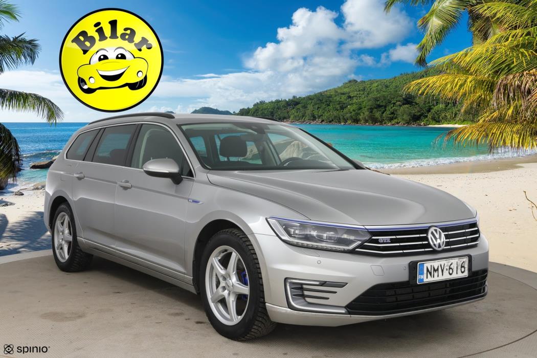 VOLKSWAGEN PASSAT 2017