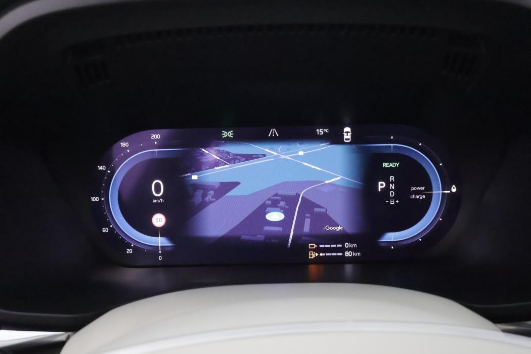 VOLVO XC60 2023