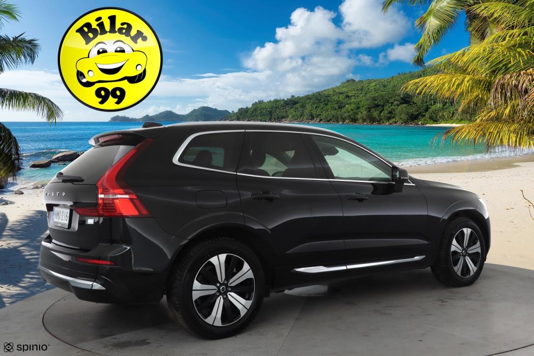 VOLVO XC60 2023