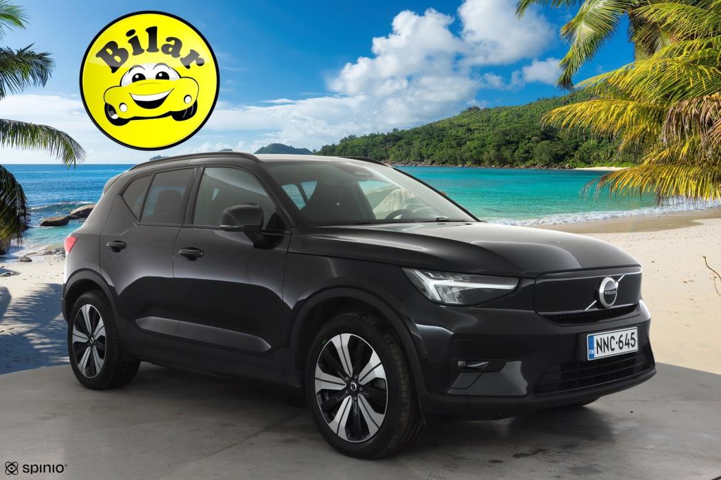 VOLVO XC40 2023