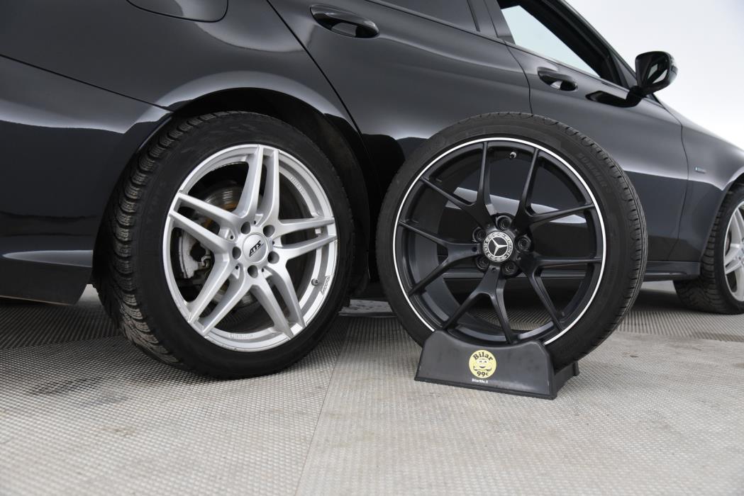 MERCEDES-BENZ C 2021