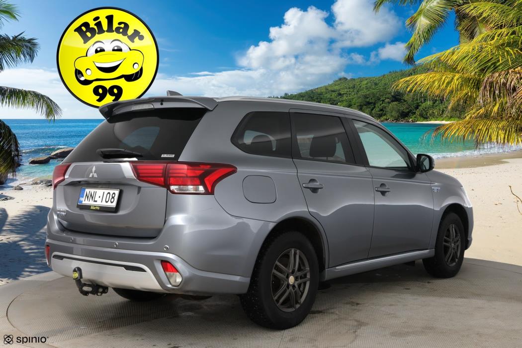 MITSUBISHI OUTLANDER PHEV 2020