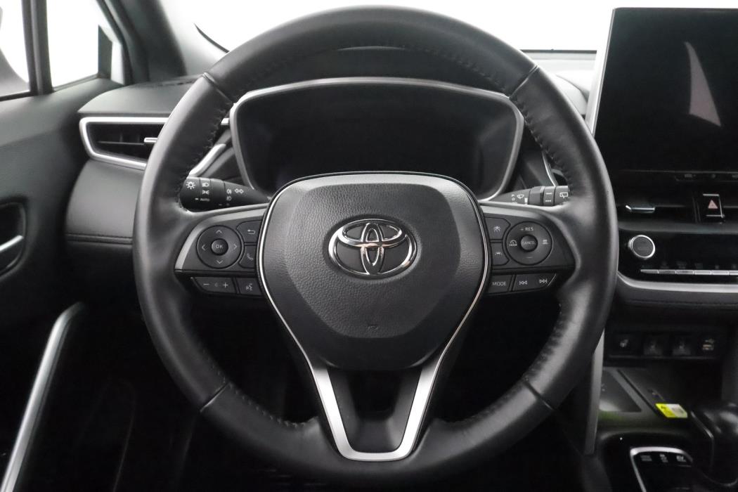 TOYOTA COROLLA CROSS 2023