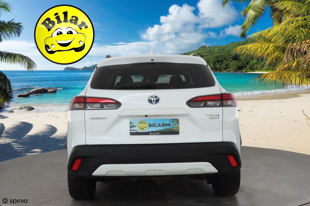 TOYOTA COROLLA CROSS 2023