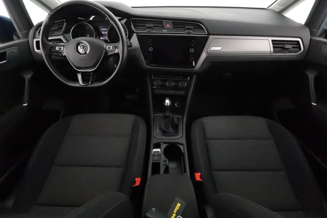 VOLKSWAGEN TOURAN 2019