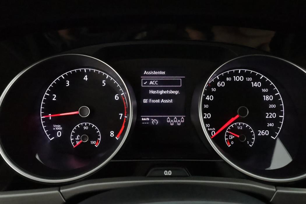 VOLKSWAGEN TOURAN 2019