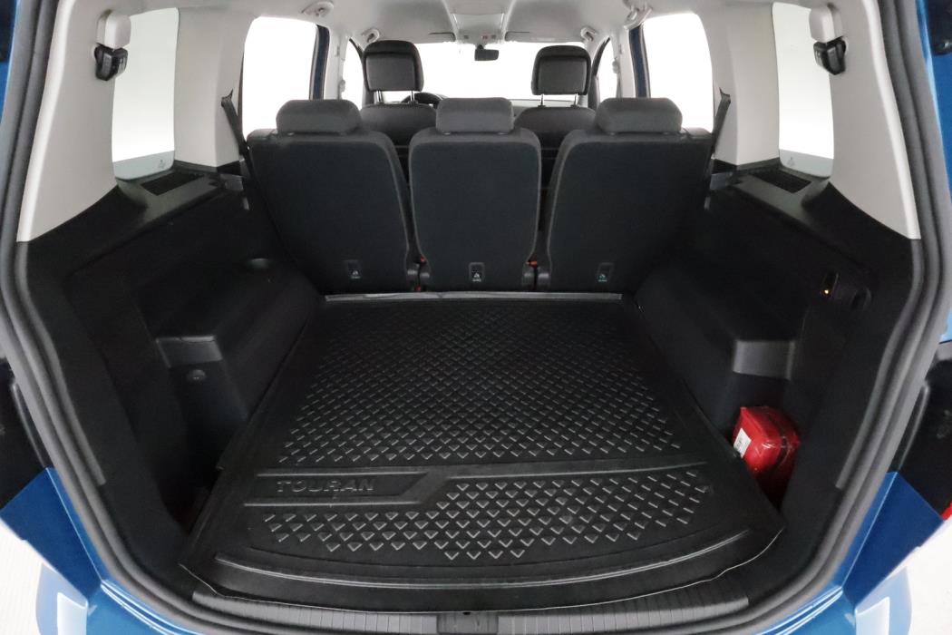 VOLKSWAGEN TOURAN 2019