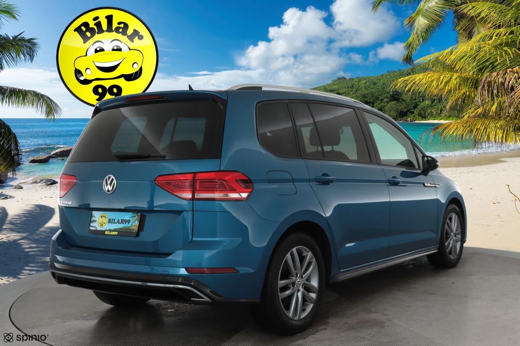 VOLKSWAGEN TOURAN 2019