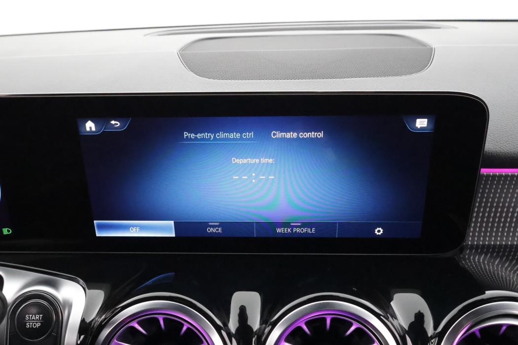 MERCEDES-BENZ EQB 2023