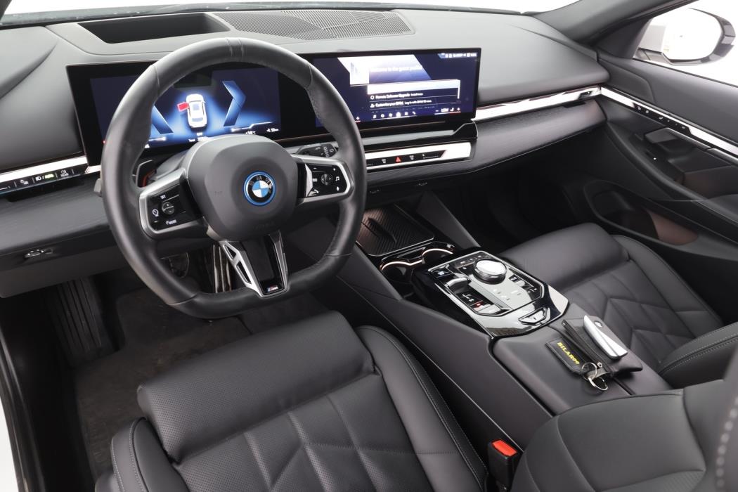 BMW I5 2024