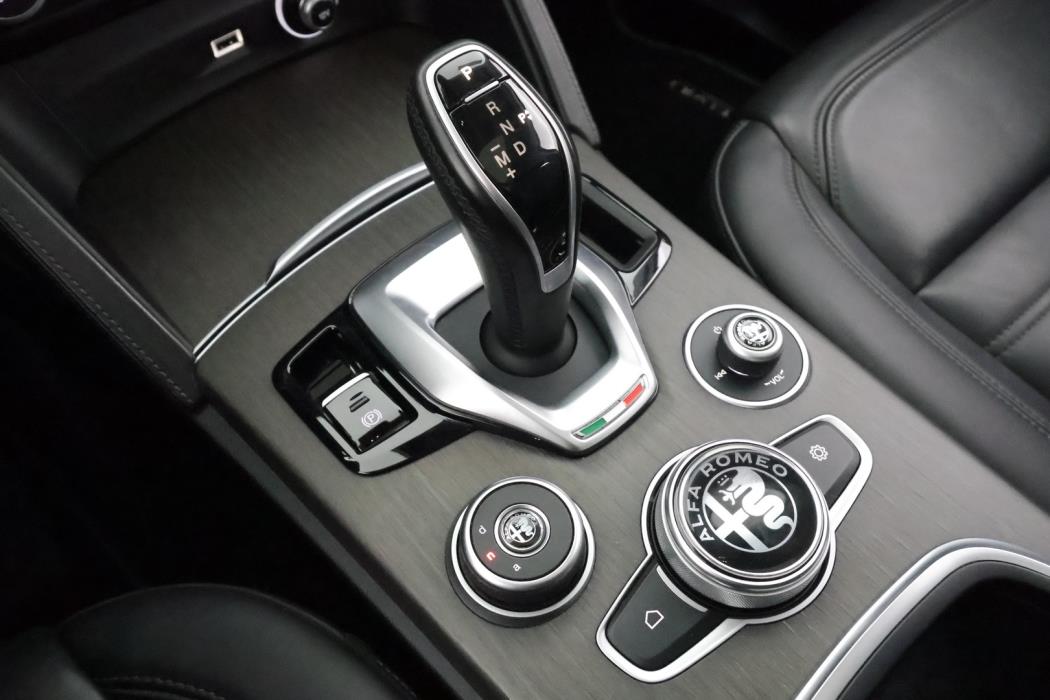 ALFA ROMEO STELVIO 2021
