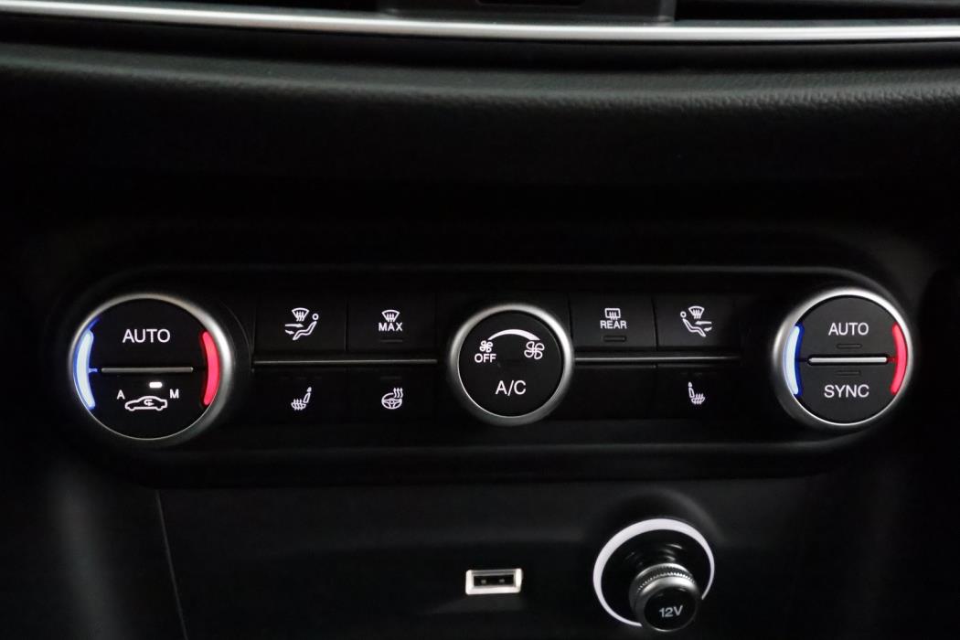 ALFA ROMEO STELVIO 2021