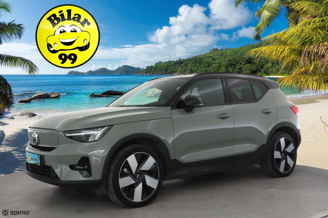 VOLVO XC40 2023