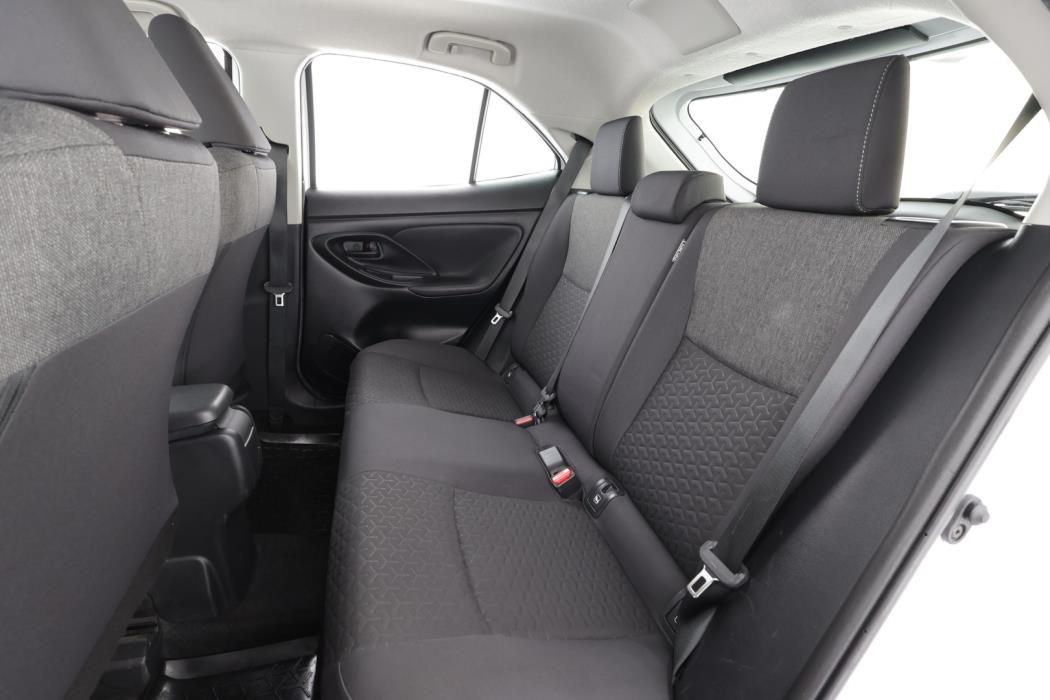 TOYOTA YARIS CROSS 2023