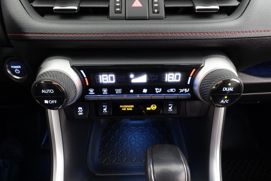 TOYOTA RAV4 PLUG-IN 2022